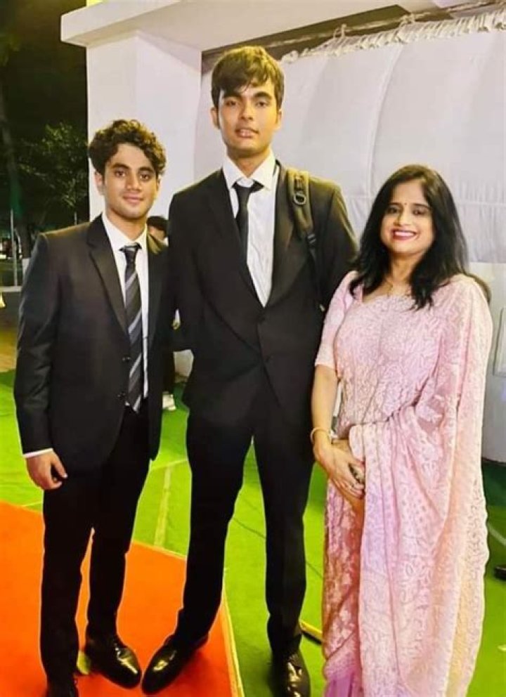 Akira Nandan Height, Weight, Age, Girlfriend, Biography, Family & Wiki