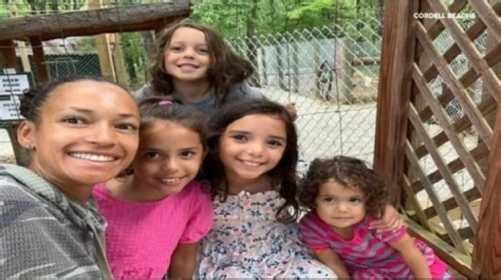 Alfonso Ribeiro Says Black Community Doesn’t Fully Support His Beautiful Mixed Family with Wife and Four Children