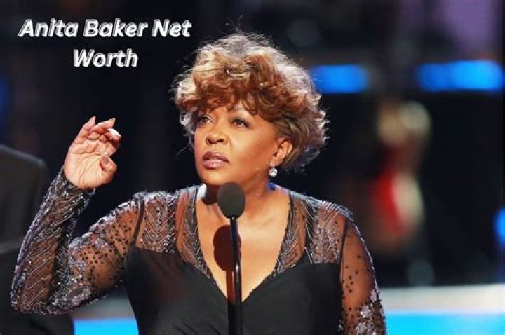 Anita Baker Net Worth – Has Asked Her Fans Not To Buy Her Music