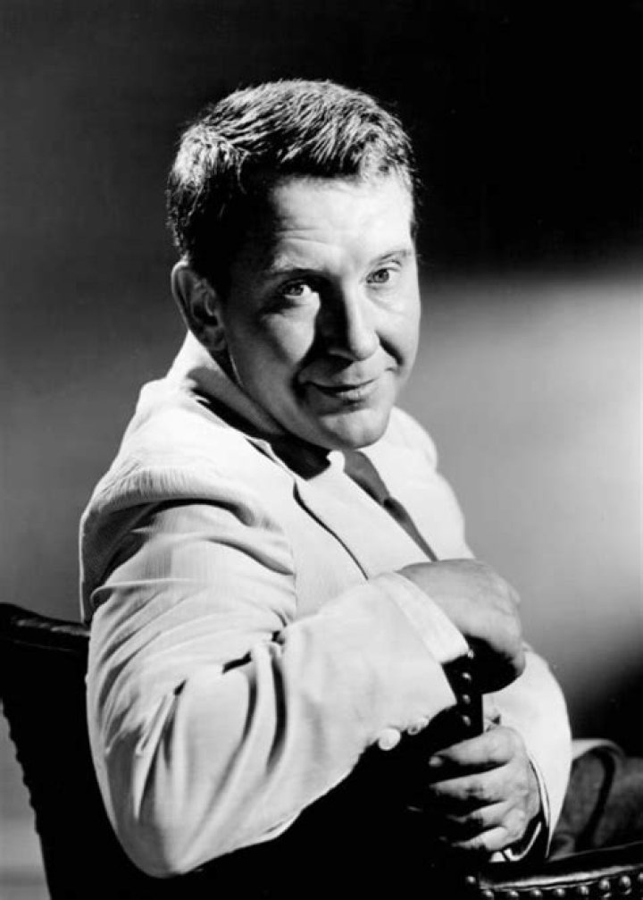 Burgess Meredith Height