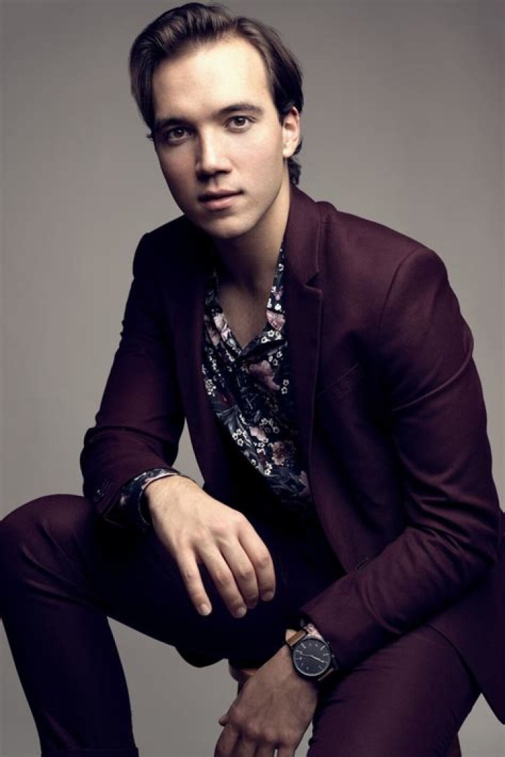 Clayton Grimm Net Worth, Age, Career, Girlfriend, Wiki