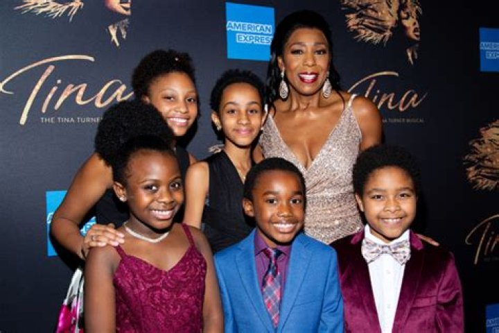 Dawnn Lewis Children: Does She Have Any Kids?