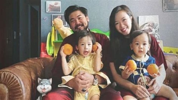 Derek Ong Family: Wife Melody Huang And Children