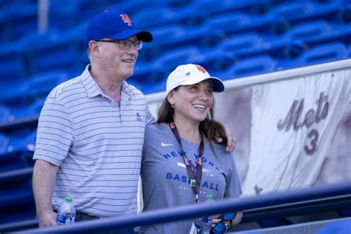 Gary Cohen Mets, Bio, Wiki, Age, Wife, SNY, Salary, and Net Worth