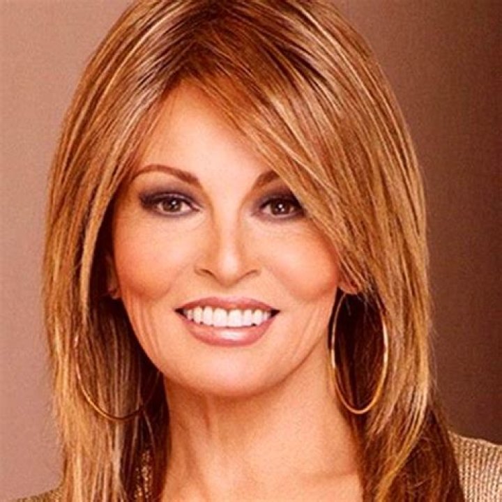 How rich was Raquel Welch? Her four marriages, divorces, and kids.