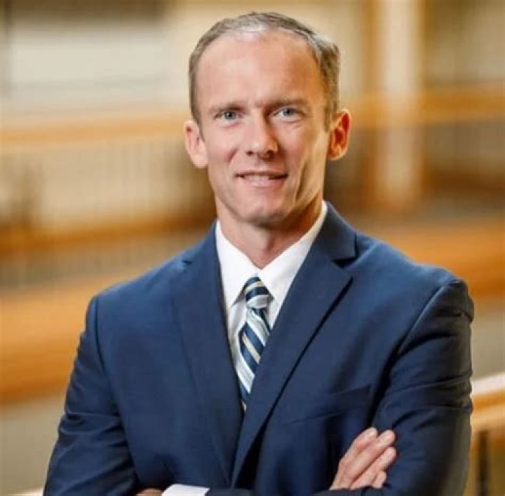 Jesse Barrett Wiki, Age, Wife, Net worth, Height, Biography & Facts