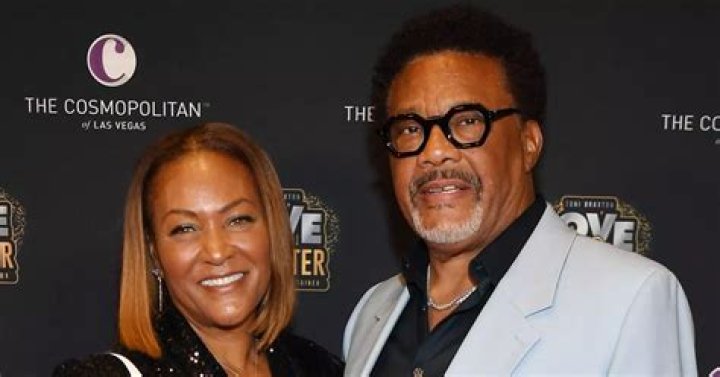 Johnny Mathis Bio: The Explicit Reason This Out Gay Man Is Not Married