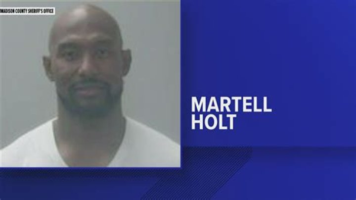 Martell Holt Brother Montez Dewan Holt: Is He Wanted By Cops?