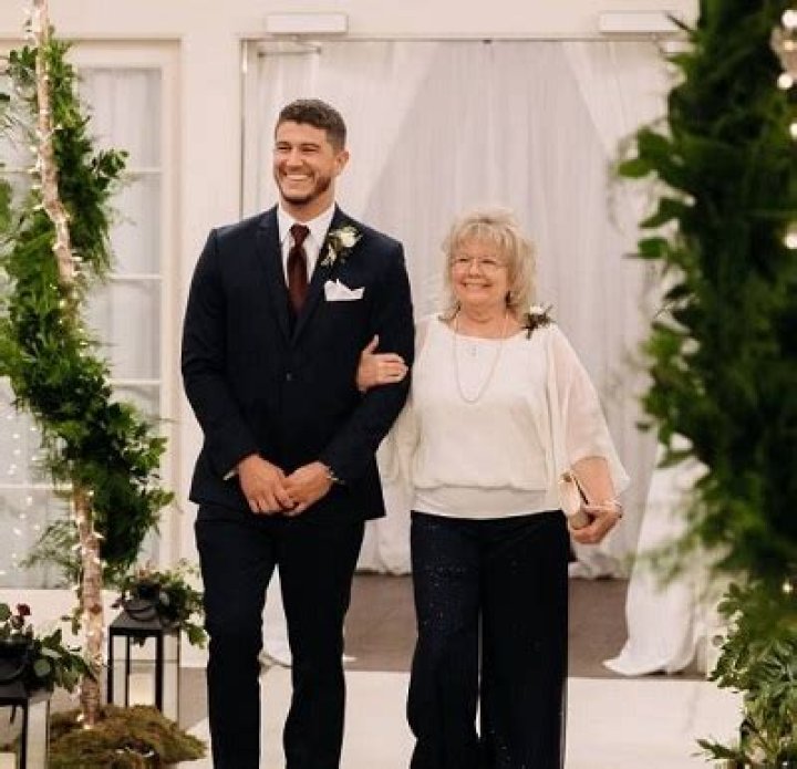 Matt Barnett (Love is Blind) Age, Height, Wife, Bio, Girlfriend, Family, Wiki, and Facts