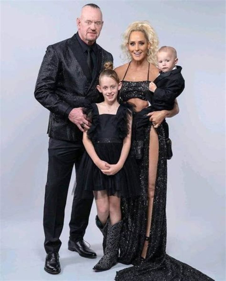 
Meet Chasey Calaway – Photos of The Undertaker’s Daughter With Ex-Wife Sara Calaway
