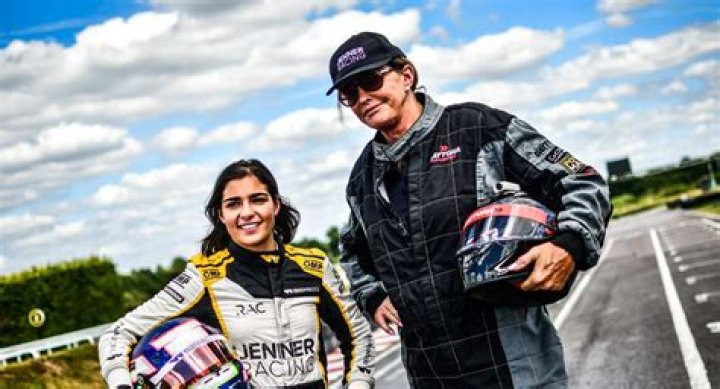 Meet Jamie Chadwick’s Boyfriend Struan Moore – Used To Be A Race Car Driver
