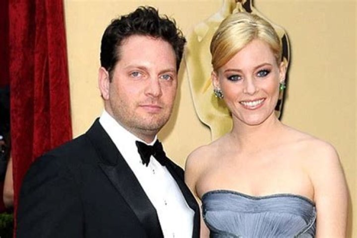 Meet Max Handelman – Photos Of Elizabeth Banks’ Husband, Married Since 2003