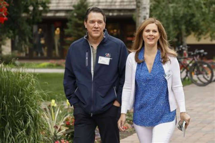 Meet Owen Thomas Burnett Rubulotta – Photos of Erin Burnett’s Son With Husband David Rubulotta