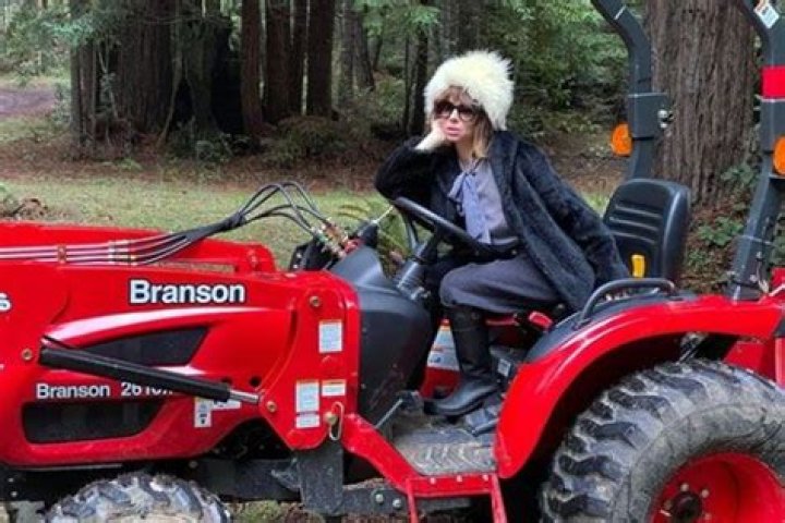 Natasha Leggero Net Worth – Salary Form Brickleberry And Other Well Known Acting Projects