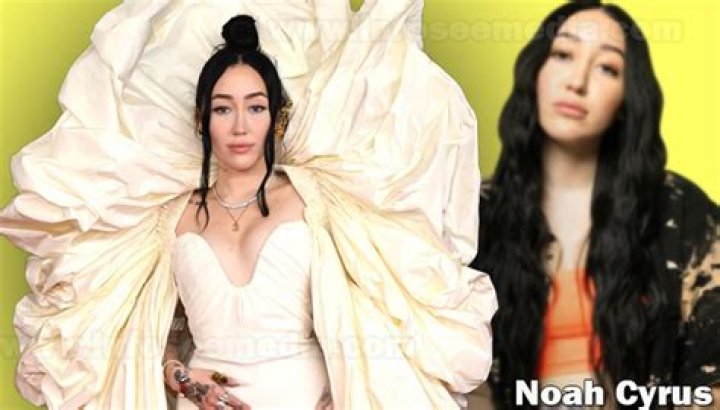 Noah Cyrus Height