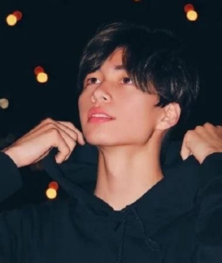 Oliver Moy Height, Weight, Age, Girlfriend, Biography, Family & More