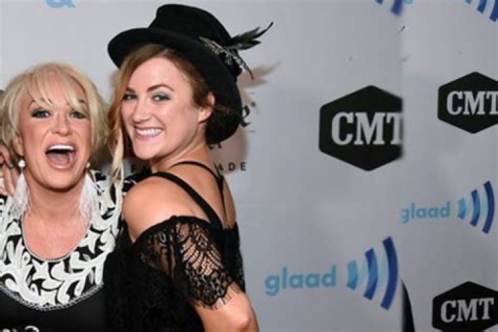 
Presley Tanita Tucker – Photos Of Tanya Tucker’s Daughter With Ex-Partner Ben Reed
