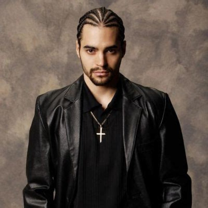 Ramon Rodriguez Height