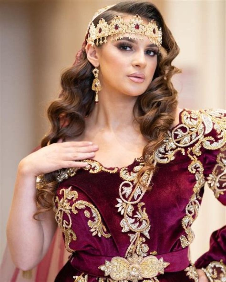 Rania Gabsi Wiki, Biographie, Age, Taille, Mariage, Contact & Informations