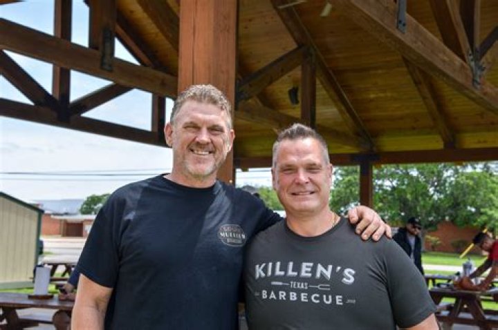 RIP Austin Barbecue Leann Mueller Death Family Mourns Obituary Dead At 51