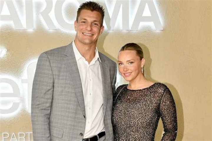 Rob Gronkowski- Bio, Career, Family, and Net Worth