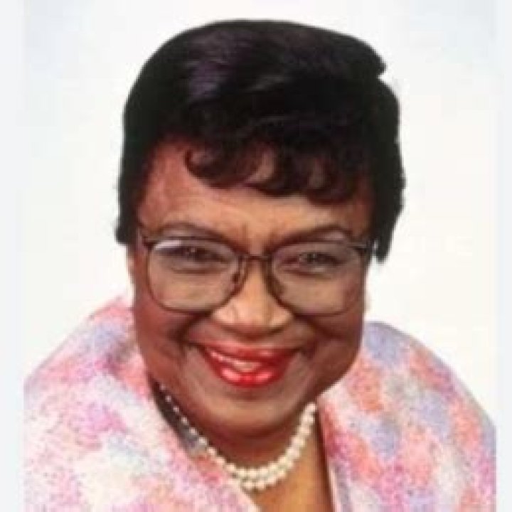 Rosetta LeNoire Height