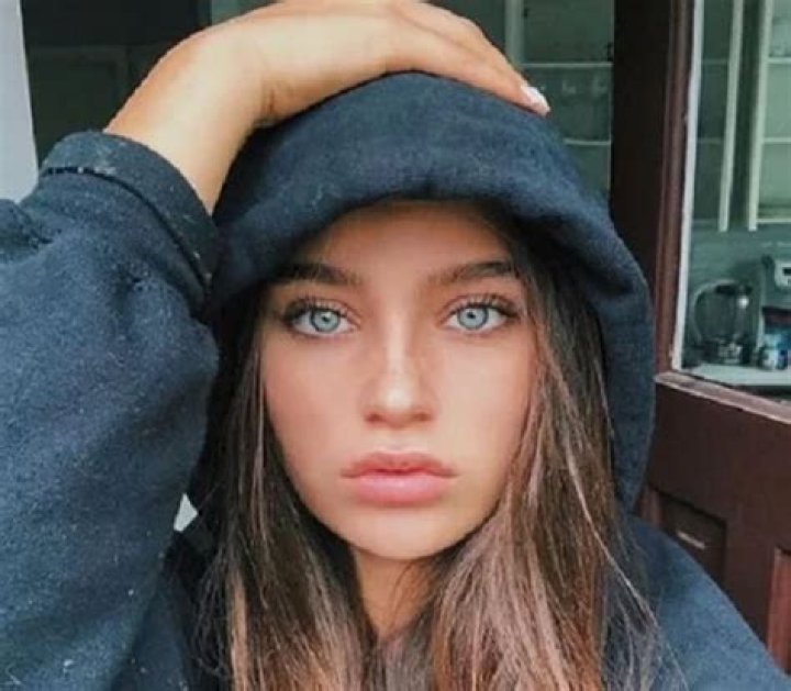 Sophi Knight Wiki, Age, Height, Weight, Boyfriend, Biography & Facts