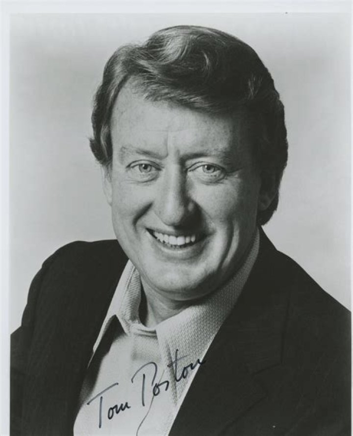 Tom Poston Height