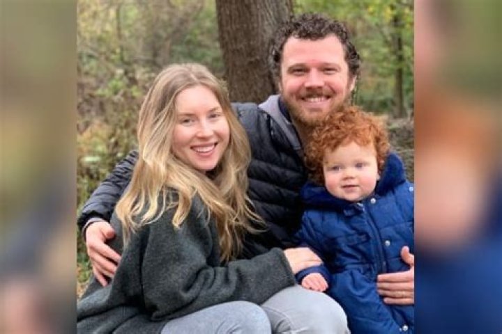 Tony Shalhoub’s Daughter – Josie Lynn Shalhoub Is A Writer