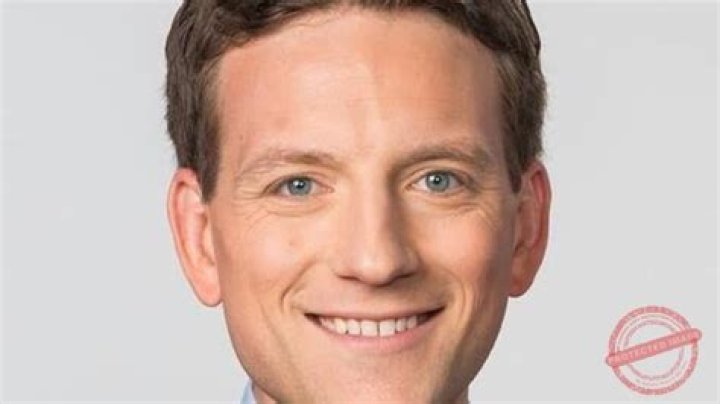 Travis Herzog ABC13, Bio, Wiki, Age, Height, Family, Wife, Salary, and Net Worth