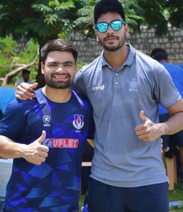 Venkatesh Iyer Wiki: Age of Indian Cricketer, Education, Height, Parents, Stats, Girlfriend & More