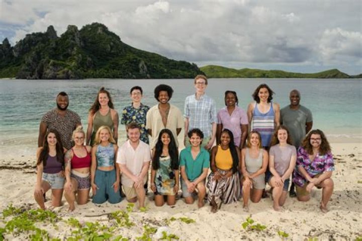 What Is Dee Survivor 45 Ethnicity? Nationality And Cuban Origin