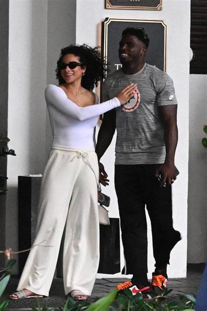 Who Is Brenda Vaccaro’s Spouse? Inside Her Relationship History