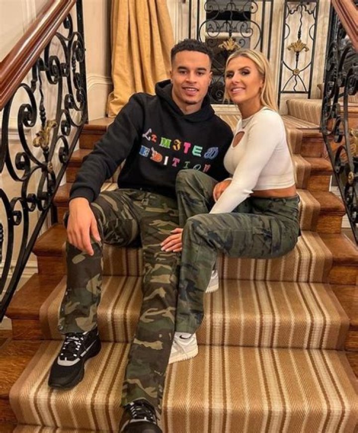 Who is Toby Aromolaran? Wiki, Age, Height, Biography, Net Worth, Ex-Girlfriend, Family & More