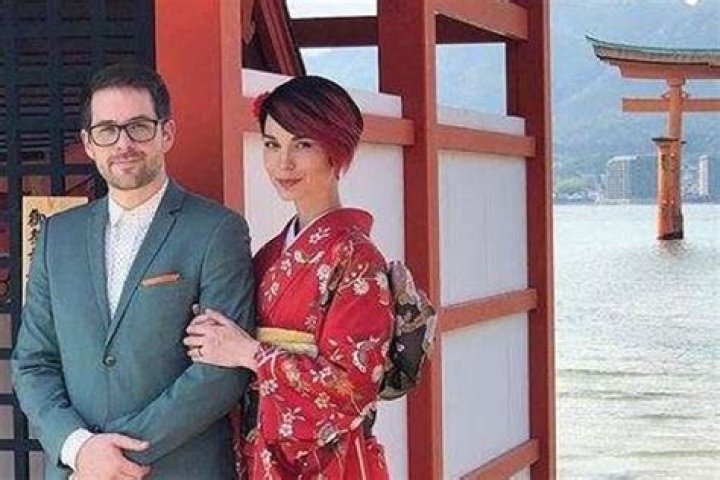 
Why Did Ian Hecox And His Now Ex-Girlfriend Pamela Horton Break Up?
